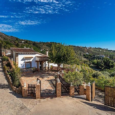 Amazing Home In Frigiliana With Kitchen Exterior photo